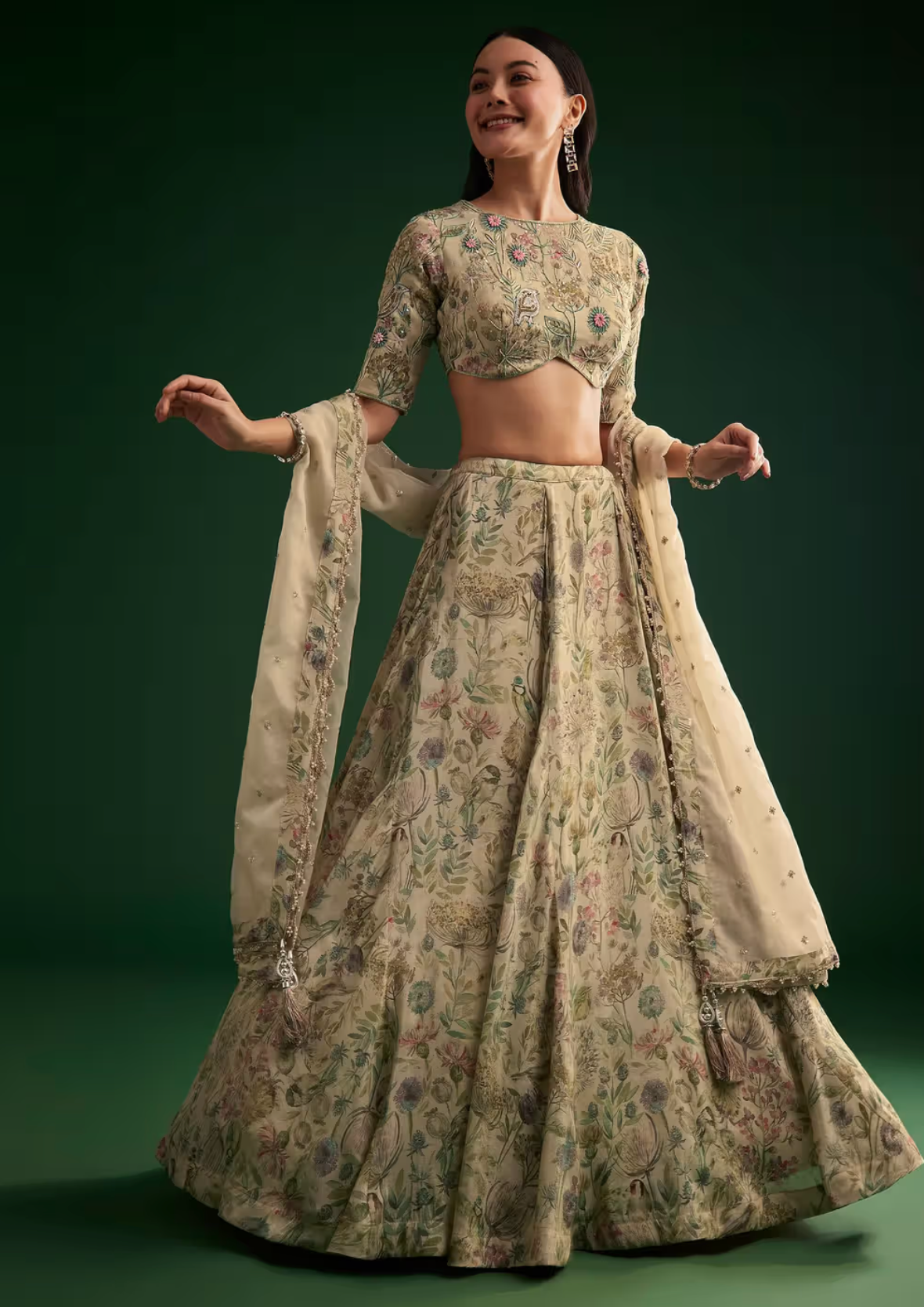 Outfit and mood inspiration for Malaysia · Reception - Women 2